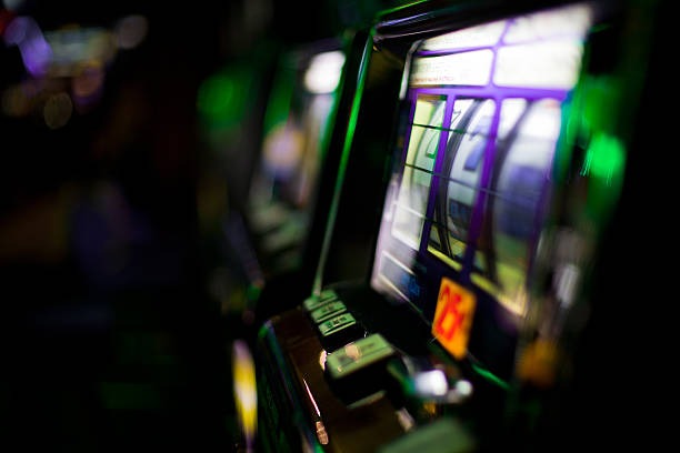 Betslip and account balance on qq1221 link mobile